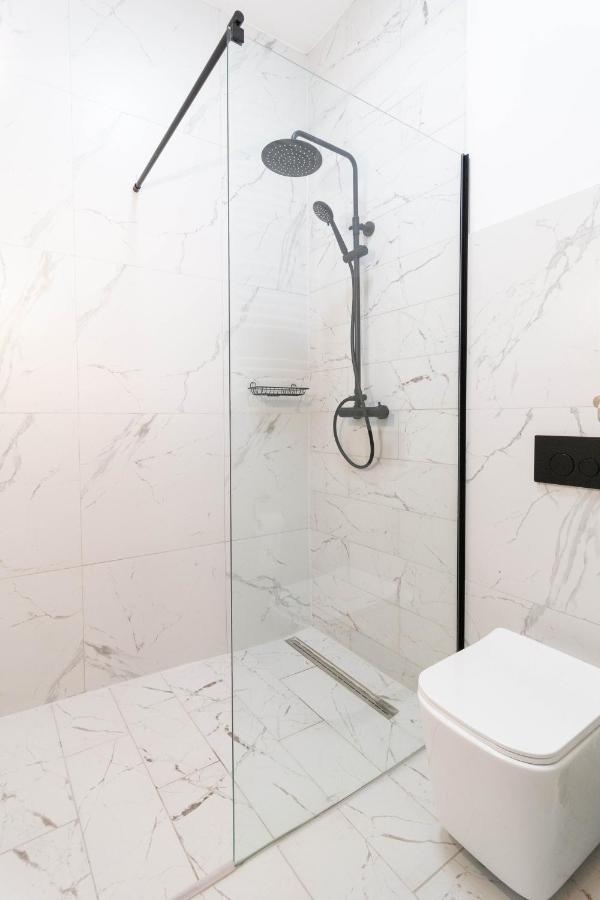 Glamorous And Brand New 2 Bedroom كراكوفيا المظهر الخارجي الصورة